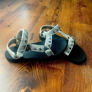 Womens Tera Sandals